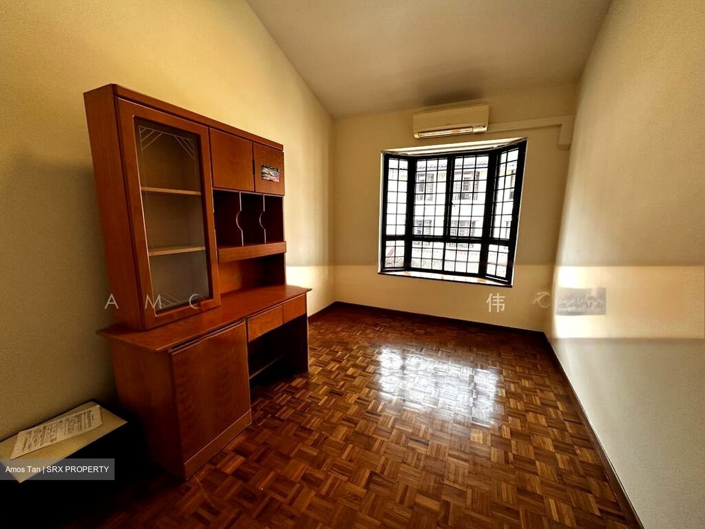 Tai Hwan Park (D19), Terrace #501962201